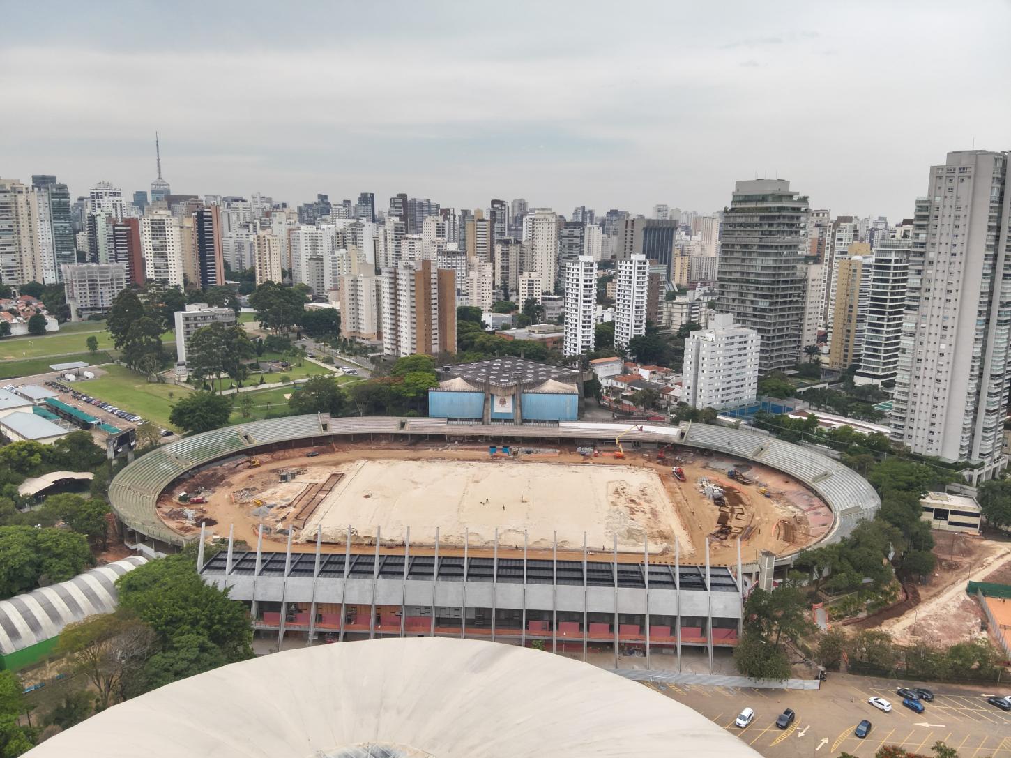 Estádio Ícaro de Castro Mello ganhará nova raia, telões e mais de 10 mil novos assentos