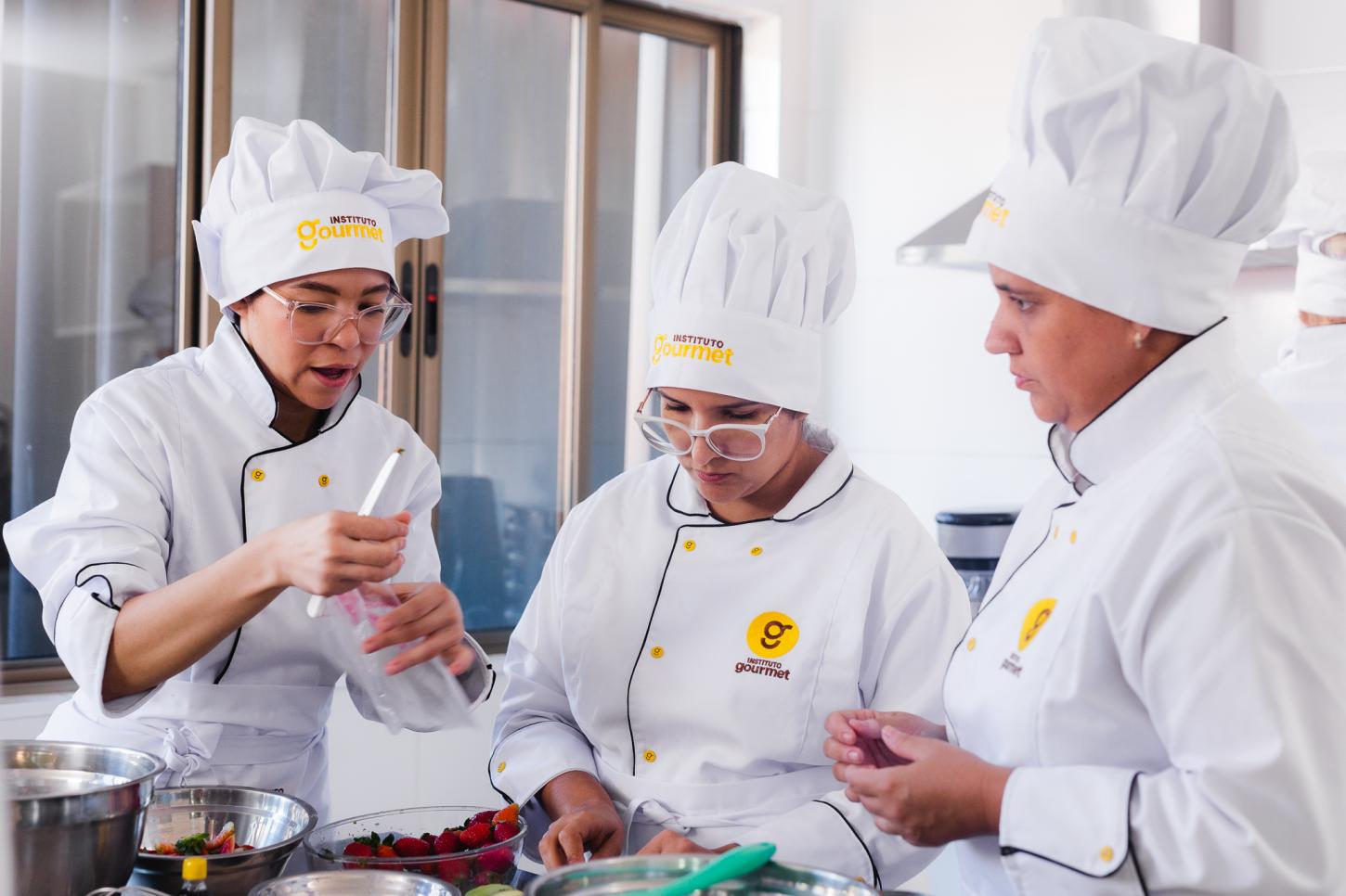 Receita simples de panetone para sua Ceia ou Renda Extra