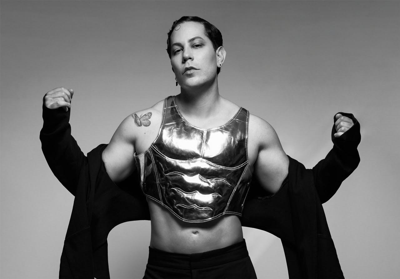 Christian Chávez apresenta 