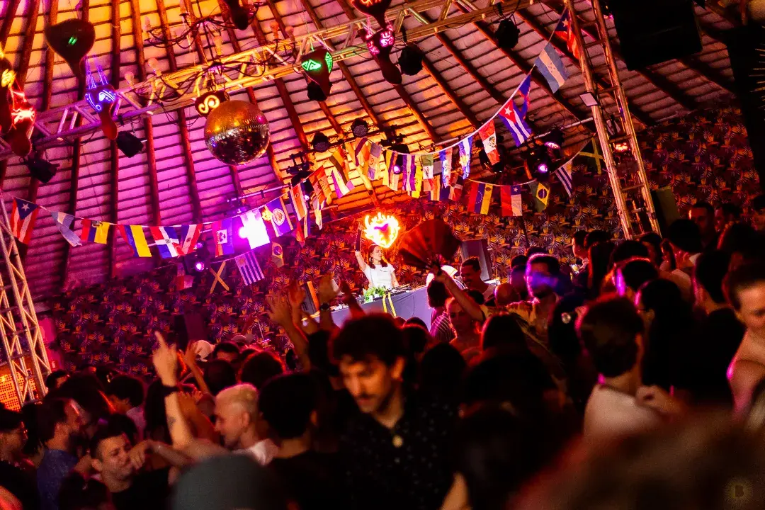 2 anos de baile latino no Brasuca