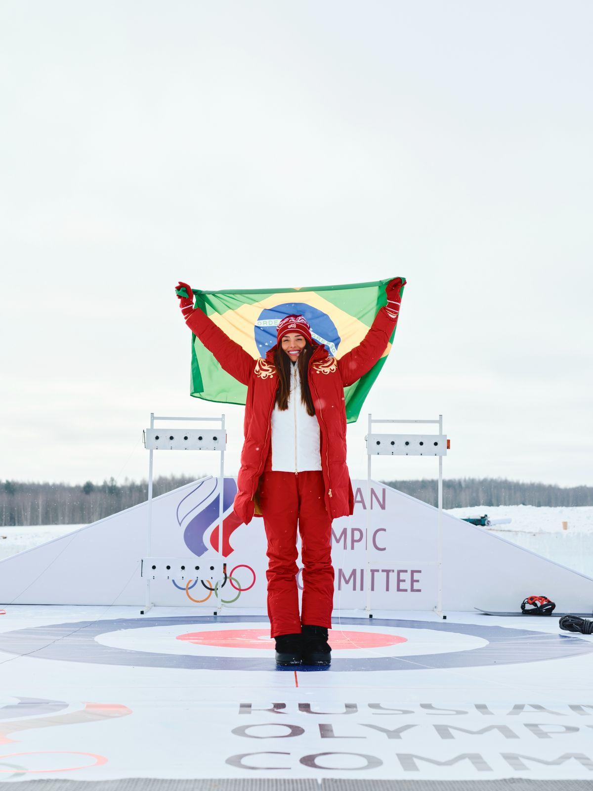 Brasileira faz história em recorde esportivo aéreo e reforça protagonismo feminino