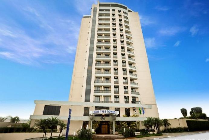 Cinco motivos para se hospedar no Blue Tree Towers Anália Franco