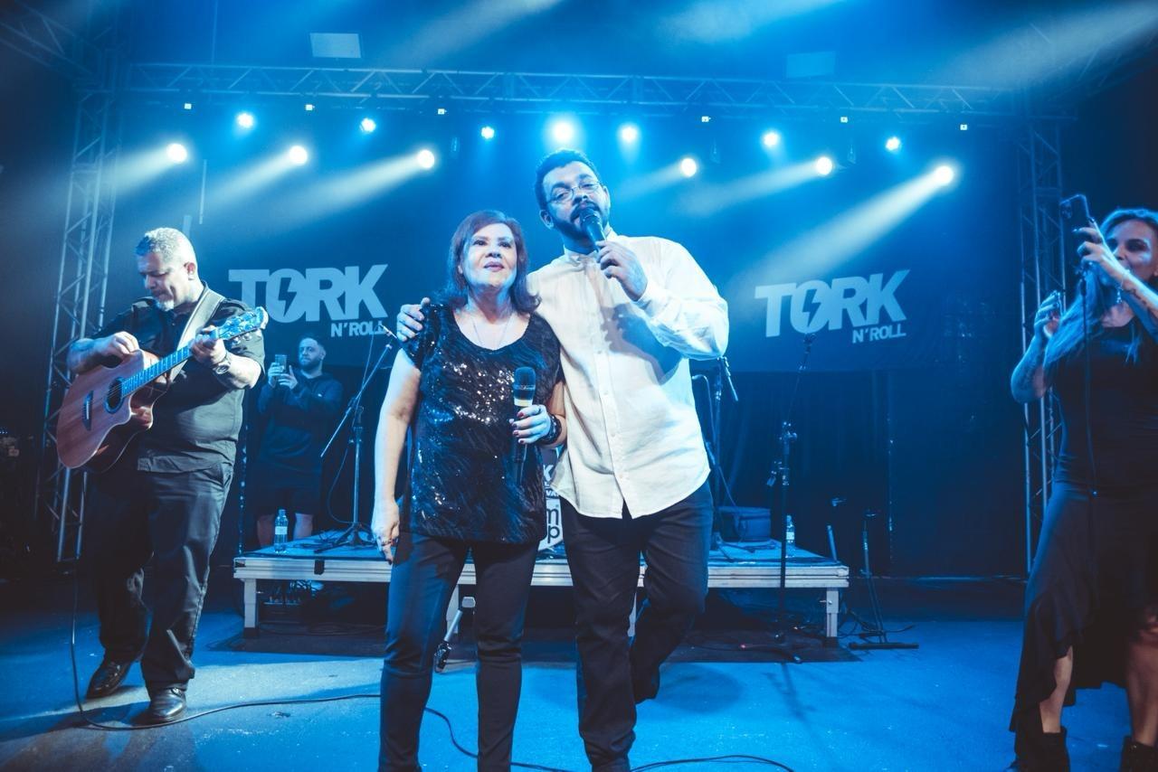 Brasuca recebe show intimista de tributo a Renato Russo