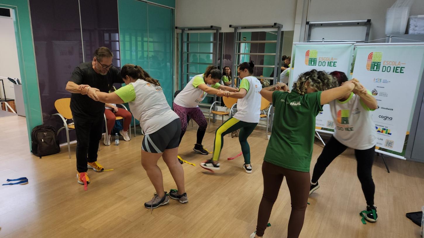 Escola do IEE capacita 185 profissionais em abril e maio com a metodologia do esporte educacional