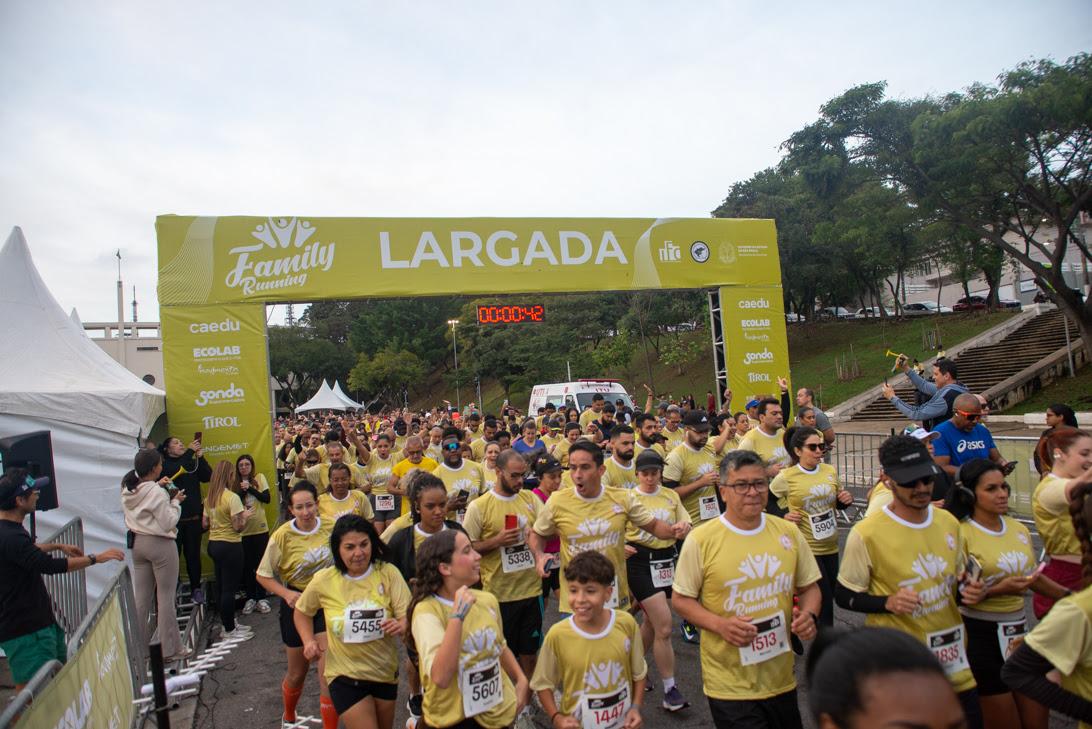Corrida de rua arrecada duas toneladas de alimentos no Pacaembu