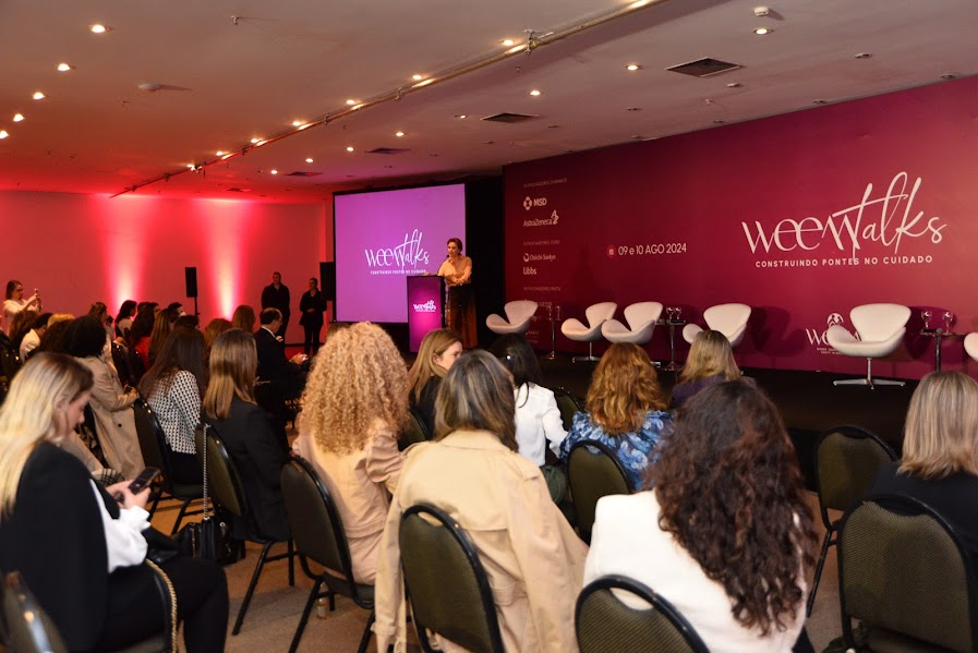 Evento reúne lideranças médicas na Capital para debater oncologia mamária e protagonismo feminino
