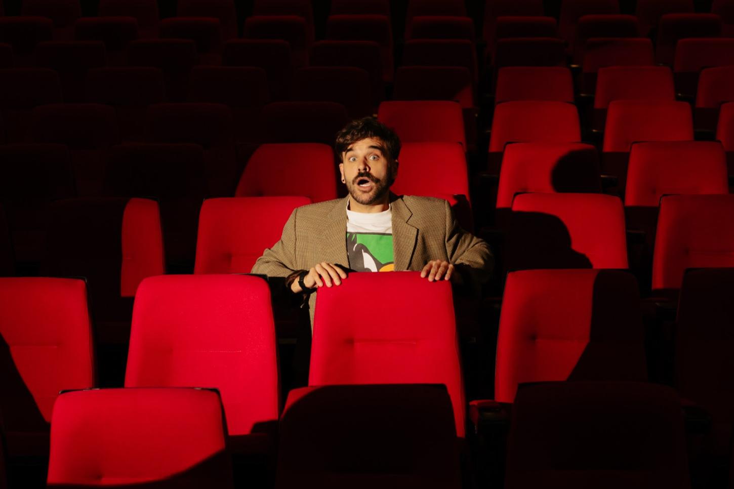 Teatro YouTube apresenta programação de agosto com estreias de 