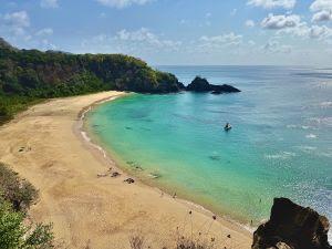 Baía do Sancho é eleita a 4ª praia mais bonita do mundo e consolida Fernando de Noronha no turismo global