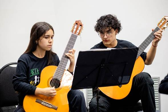 Com apoio do Instituto Motiva e concessionária Rodoanel Oeste, GURI abre inscrições para cursos gratuitos de música a distância
