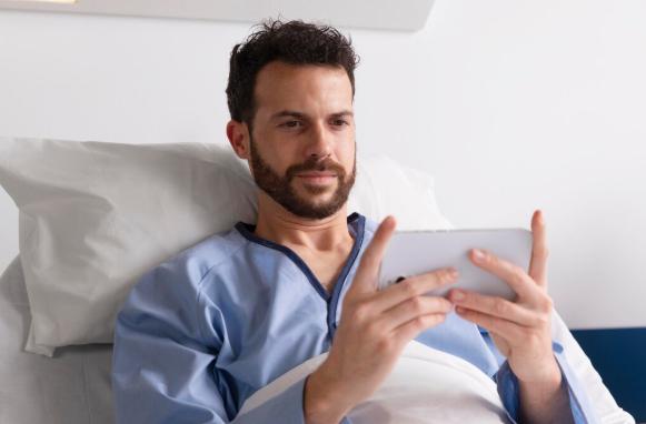 Vídeos com deepfake de médicos famosos vendem 