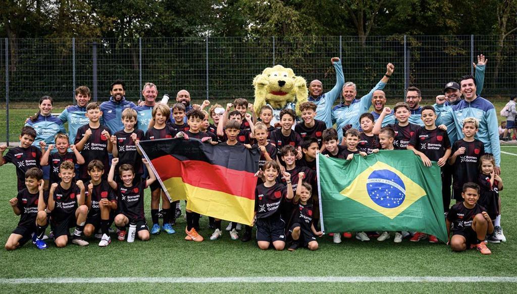 Alunos da Bayer 04 Football Academy São Paulo vivem semana de imersão em Leverkusen