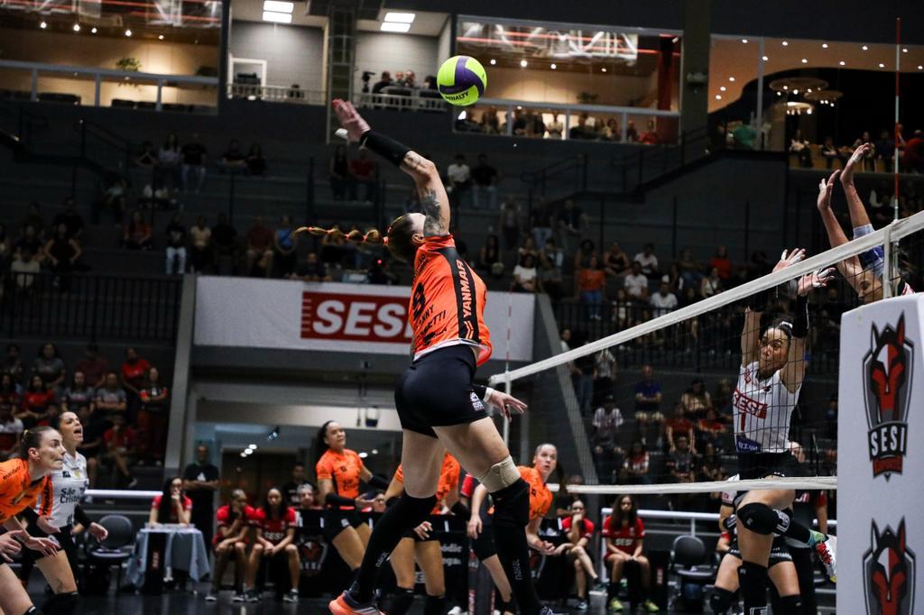 Osasco São Cristóvão Saúde é superado após batalha de cinco sets em Bauru