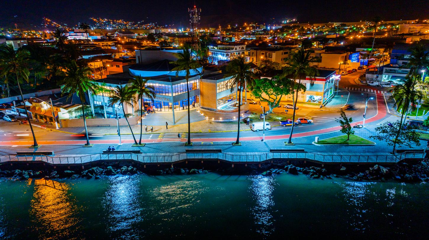 Paraíso no litoral com belas praias, natureza exuberante e experiências inesquecíveis