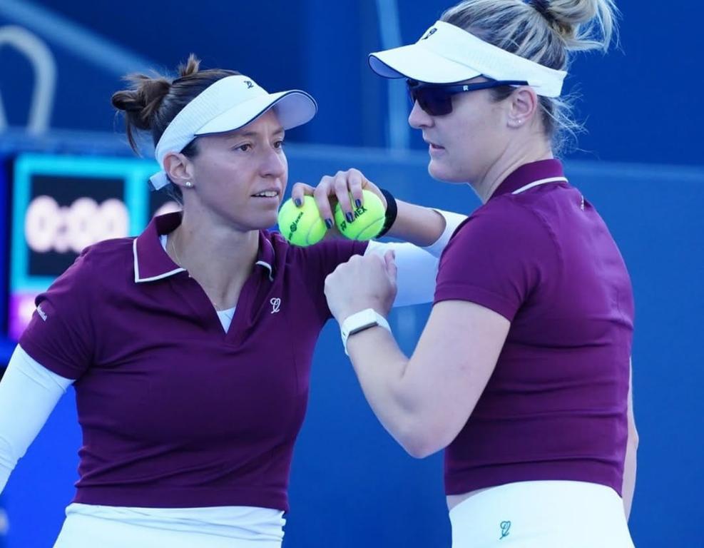 Luisa Stefani tem estreia arrasadora e vai às quartas no WTA de Tóquio