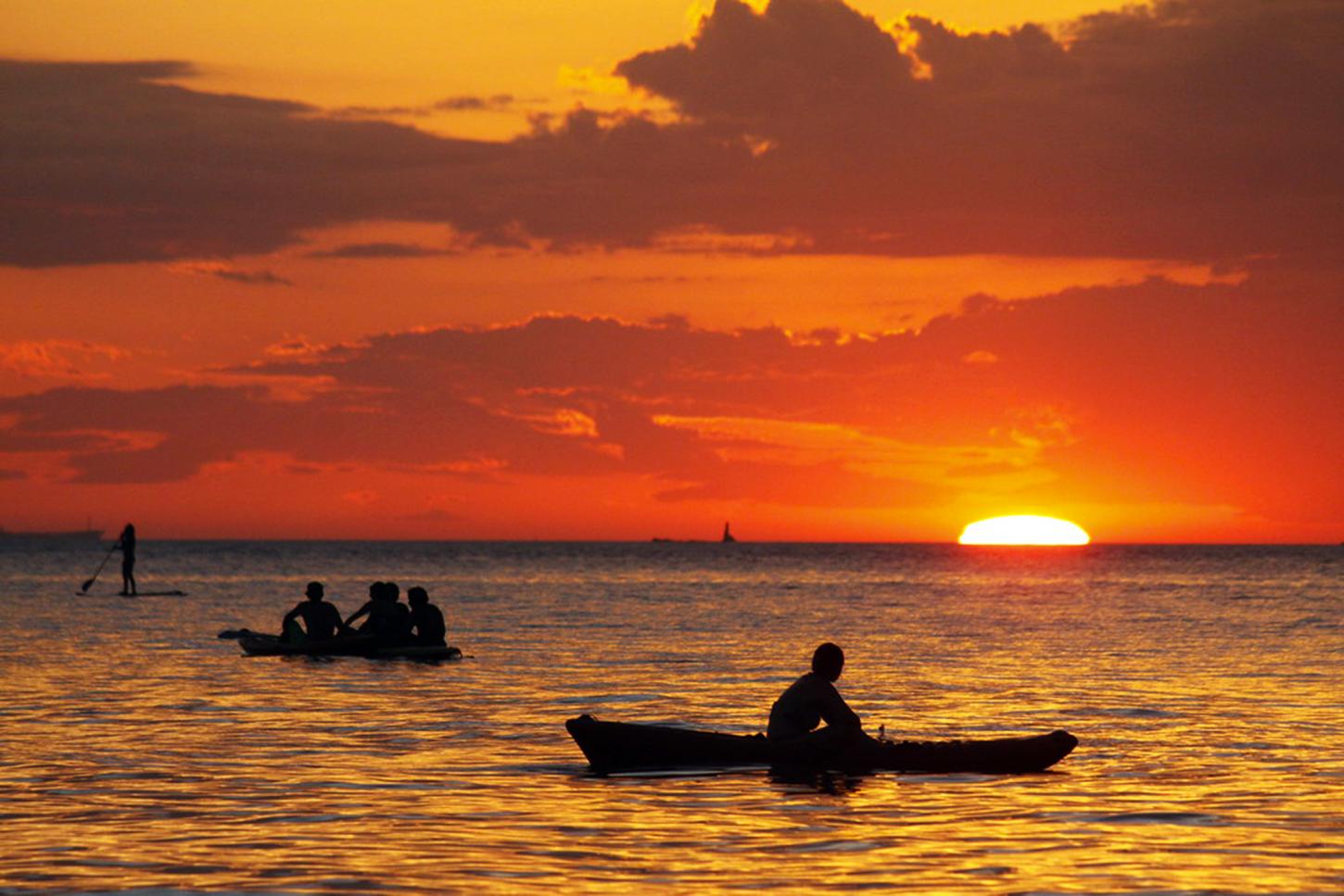 Temporada de verão reunirá 2.365 praias, 550 ilhas e 778 cachoeiras na Rota das Praias SP-Rio