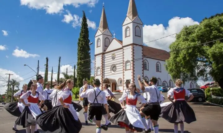 25ª edição do MaiFest transforma o Brooklin em palco multicultural com mais de 260 expositores e 120 atrações