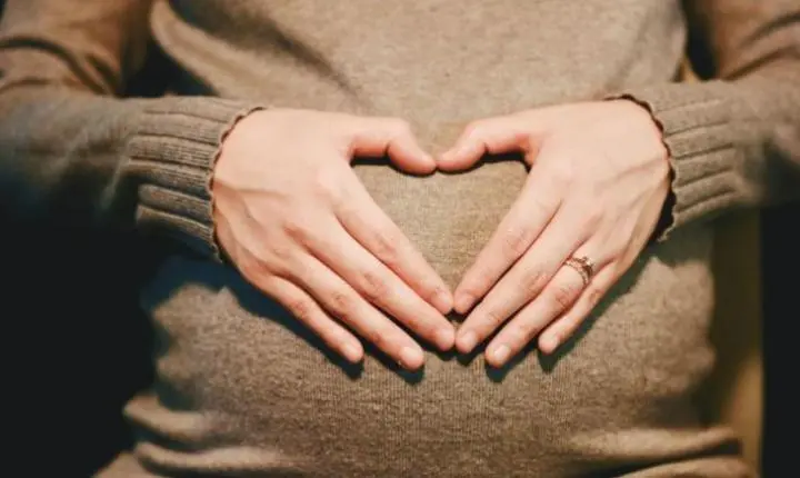 A maternidade invisível de mulheres com TDAH e autismo