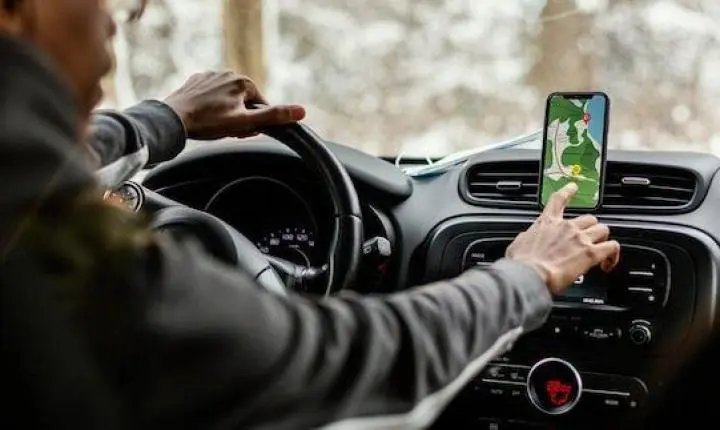 Autonomia ou precarização? Debate explode no Brasil com 1,7 milhão sem vínculo formal