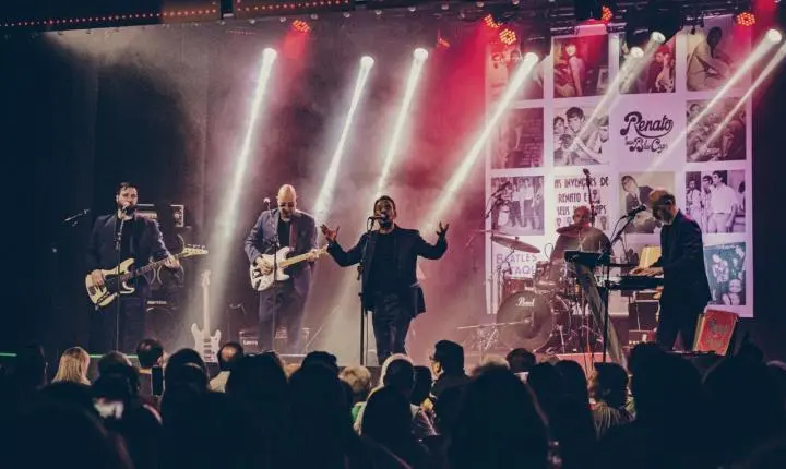 Baile dos Anos 60 traz Renato & Seus Blue Caps ao Clube Piratininga