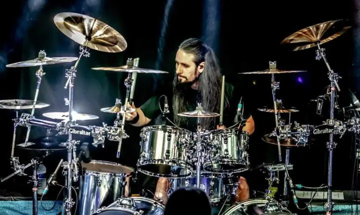 Brasileiro Marcus Dotta assume posto de baterista do Masterplan em turnê pela Europa