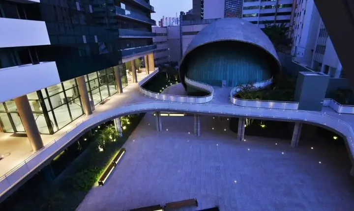 Cinema, ciência e céu ao alcance do público