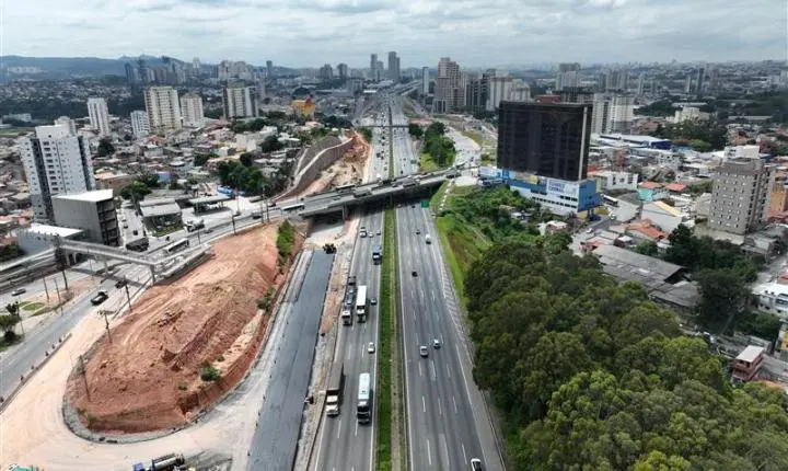 Concessionária informa adiamento de operação para liberação da alça 26B na Castello Branco (SP-280), em Barueri
