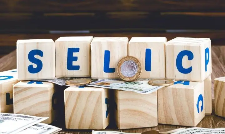 FIIs enfrentam 2026 sob juros altos e cortes cautelosos da Selic