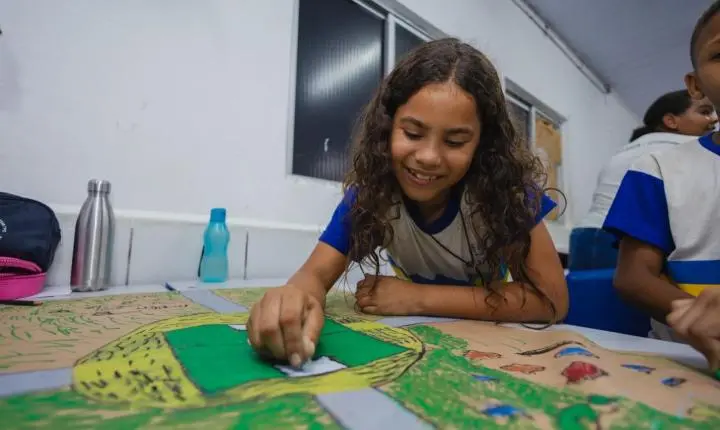 Instituto Brasil Solidário leva oficina de arte e leitura com doação de acervo literário à Zona Sul Paulistana