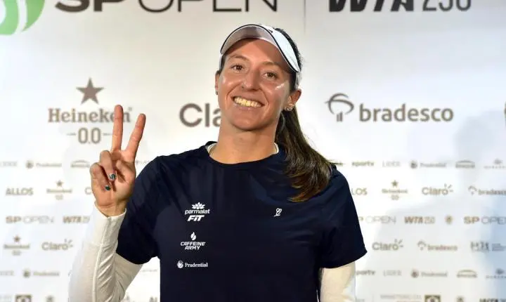 Luisa Stefani se prepara para o SP Open e atinge marca histórica com terceiro lugar do ranking mundial