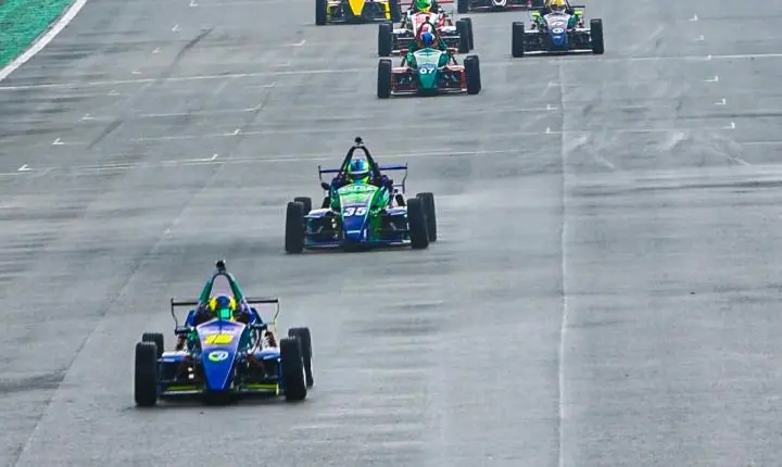 Luiz Queiroz vence na geral e Lélio Assumpção amplia liderança no campeonato