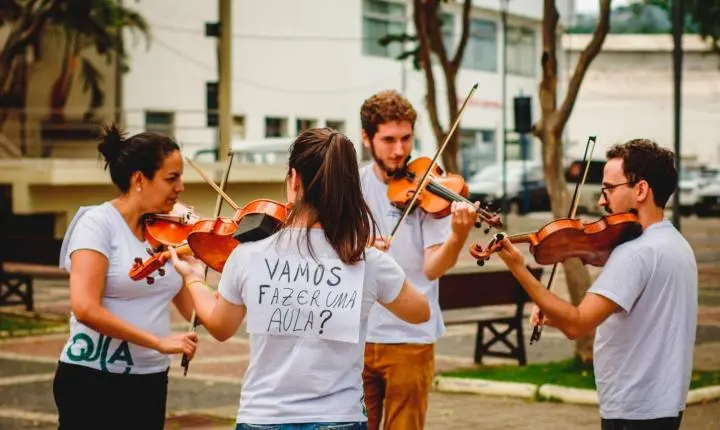 Orquestra Jovem Circuito das Águas (OJOCA) faz ensaio aberto ao público neste sábado (12) na Praça da Catedral em Amparo